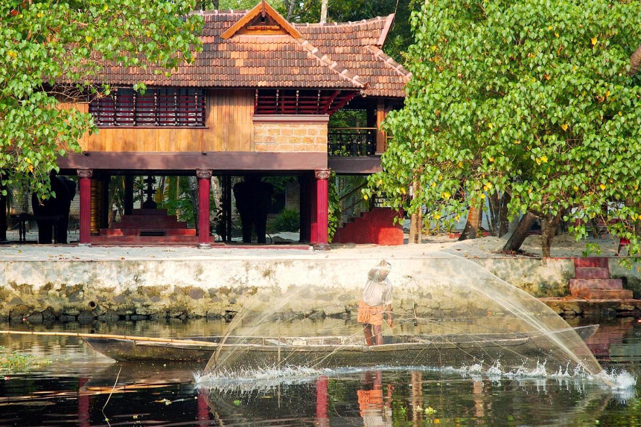 Elephant Courtyard- A Heritage * Alappuzha