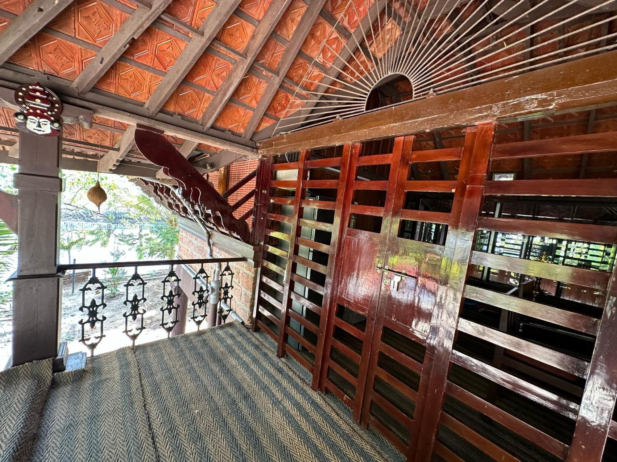 Homestay Elephant Courtyard- A Heritage *